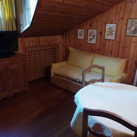 Maison Luboz Ξενοδοχείο με διαμερίσματα *